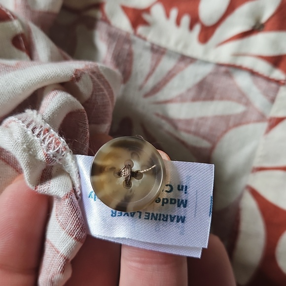 Marine Layer Coral and White Floral Tank Top, Size L - Picture 9 of 10